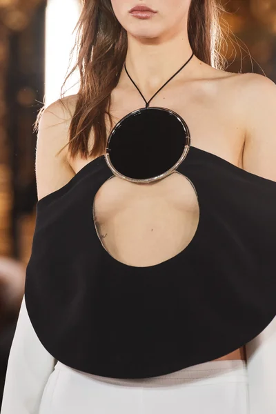 Look 21
